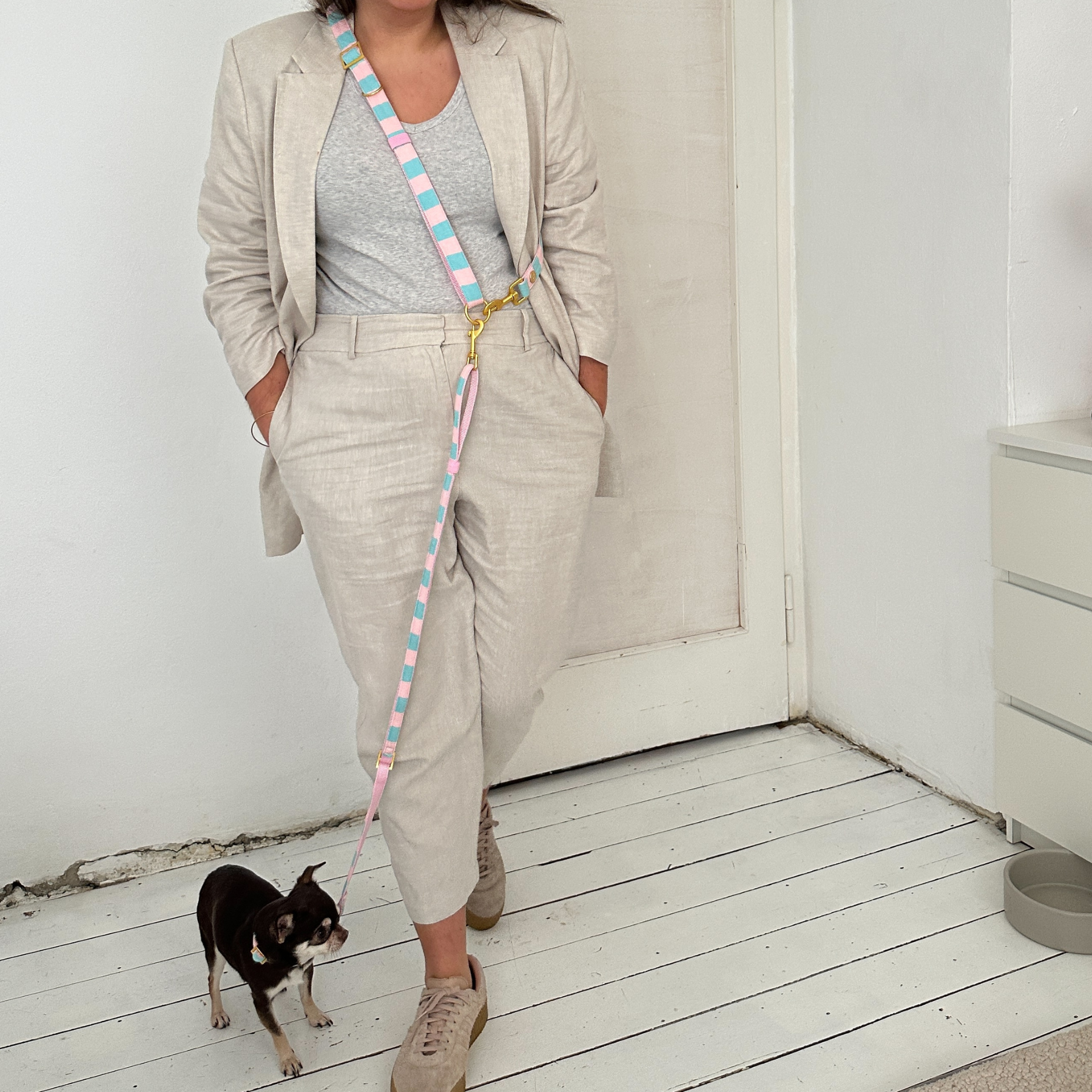 ESSENTIAL leash CANDY