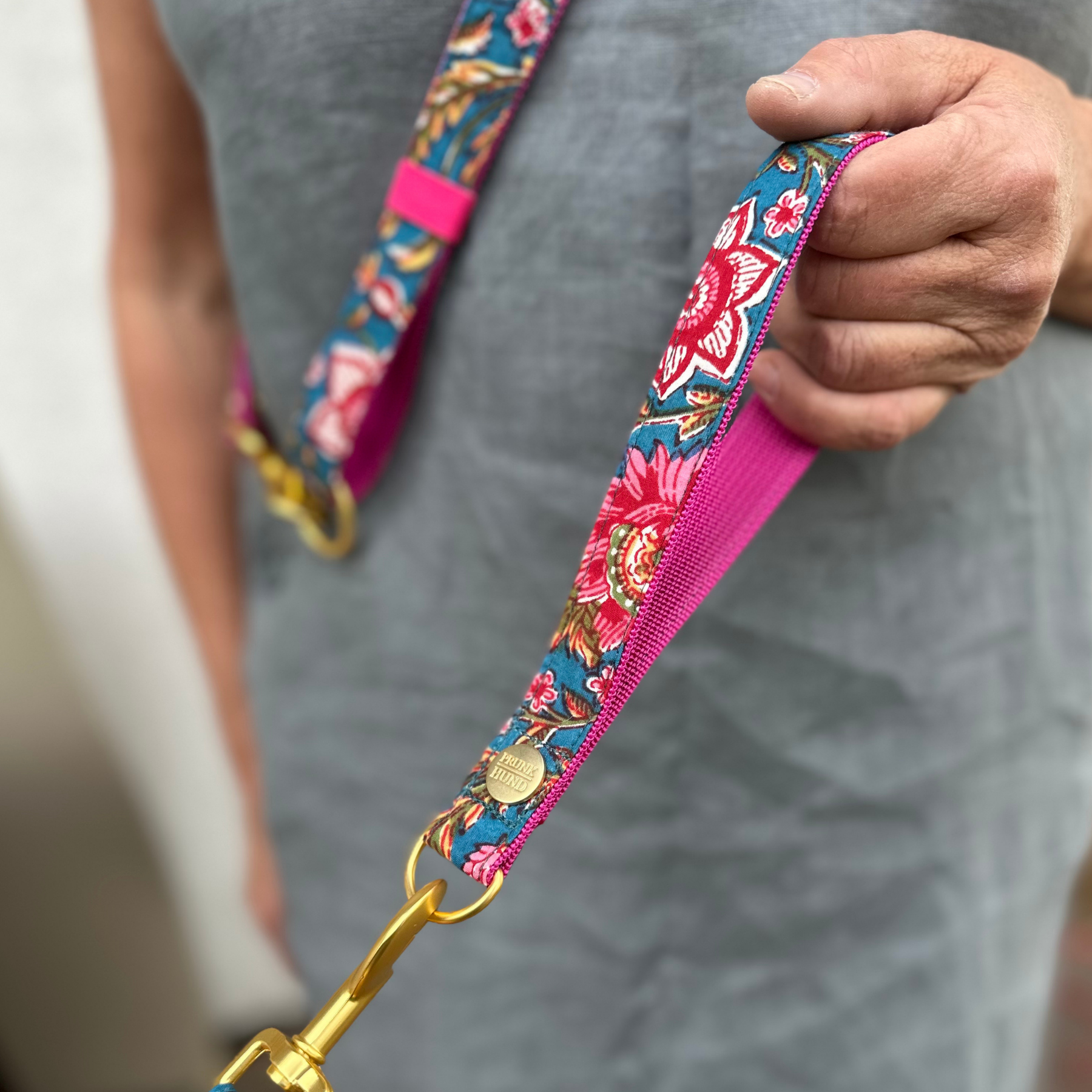 ESSENTIAL hand loop GOA azur