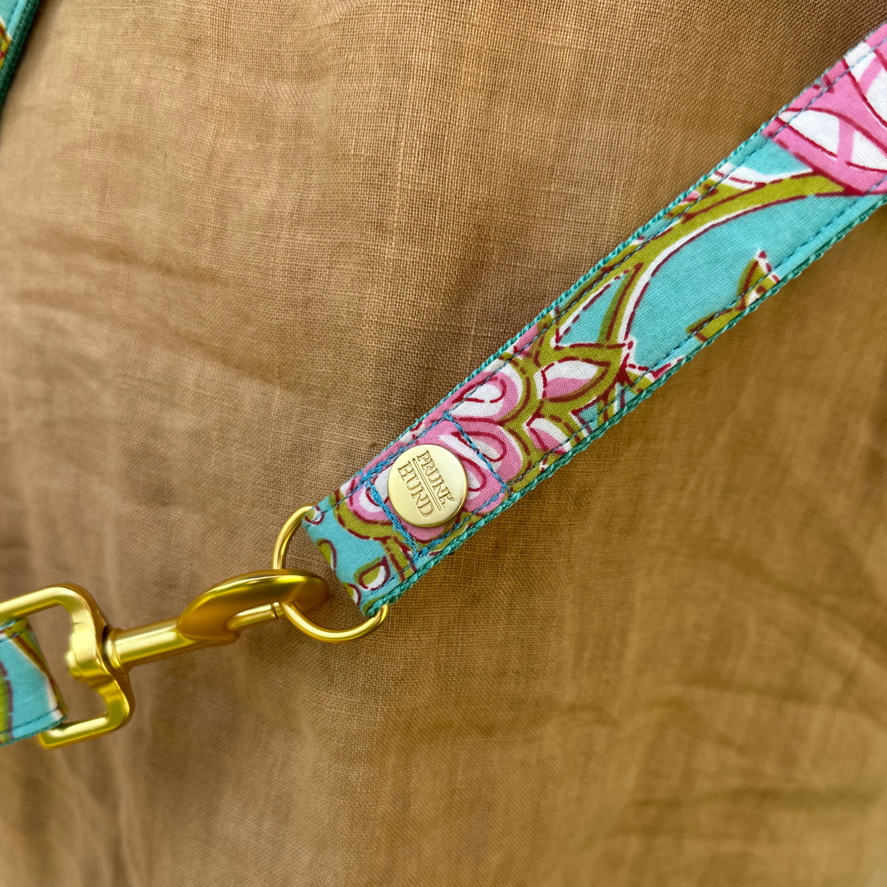 ESSENTIAL hand loop GOA aqua