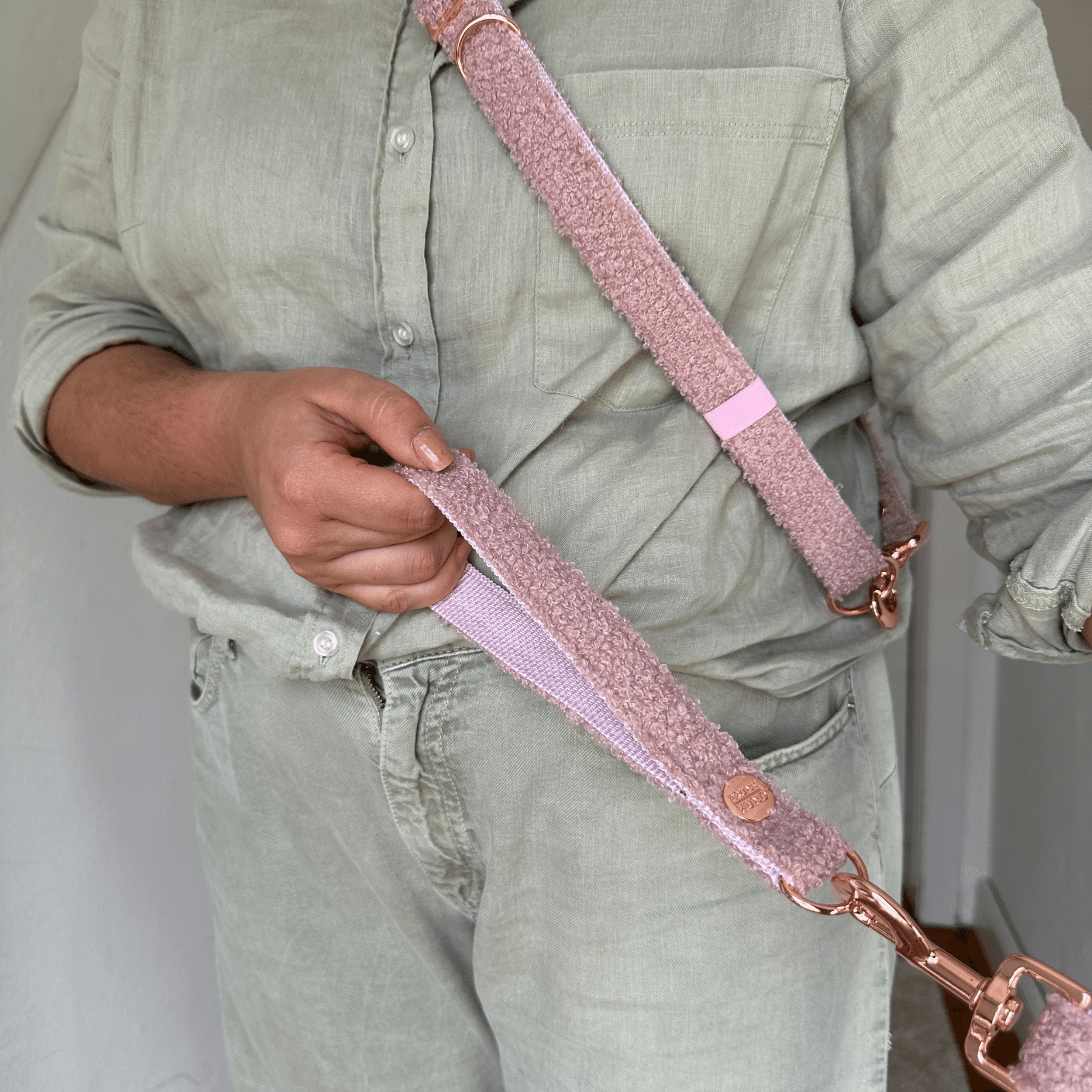 ESSENTIAL Handschlaufe TEDDY blush