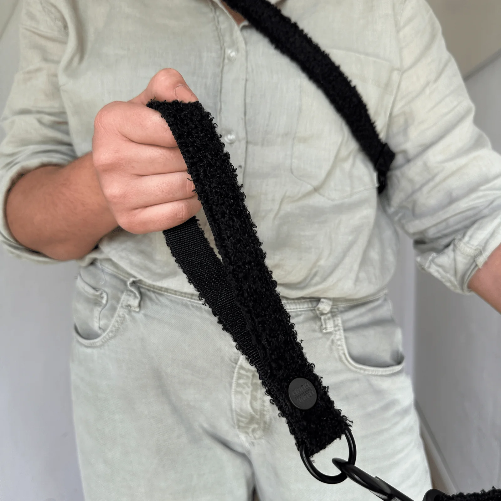 ESSENTIAL Handschlaufe TEDDY black