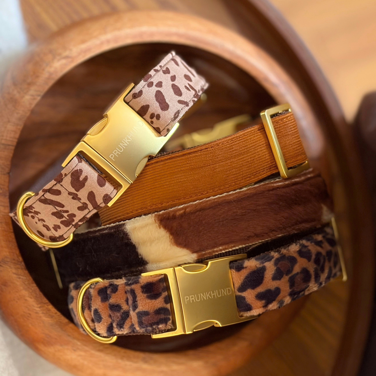 BASIC tan collar