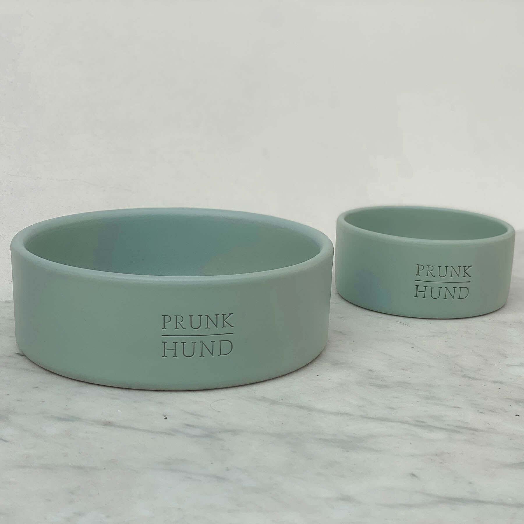 Dog bowl MINT