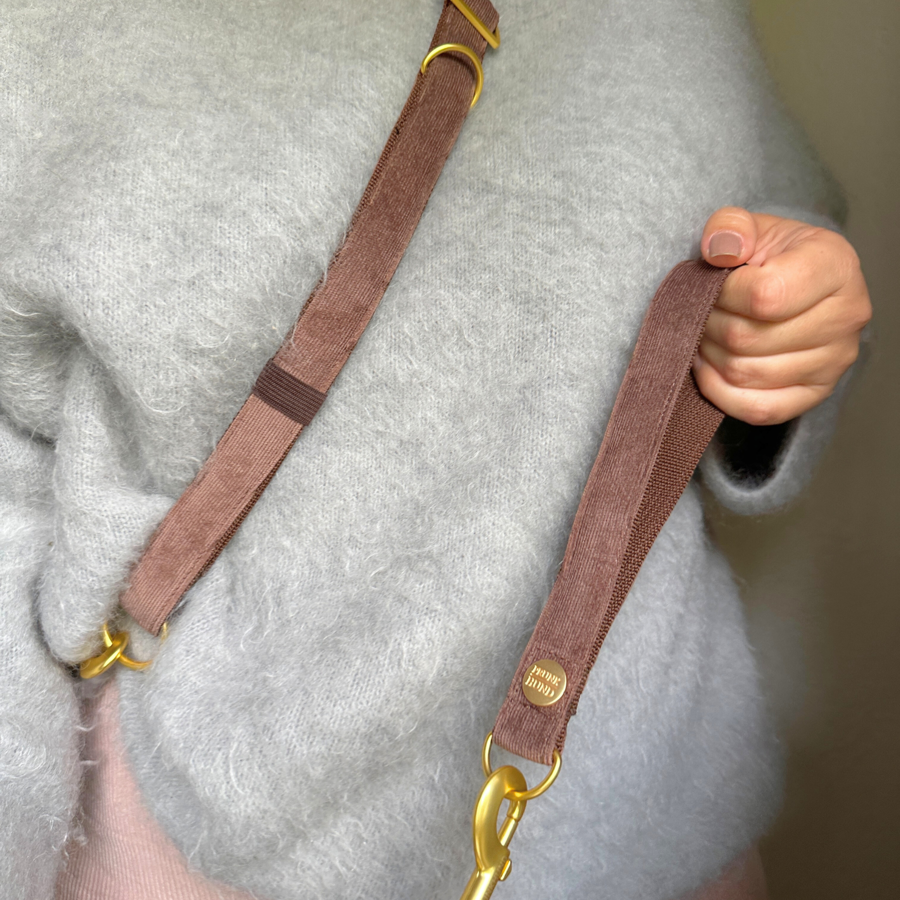ESSENTIAL hand loop WINDSOR