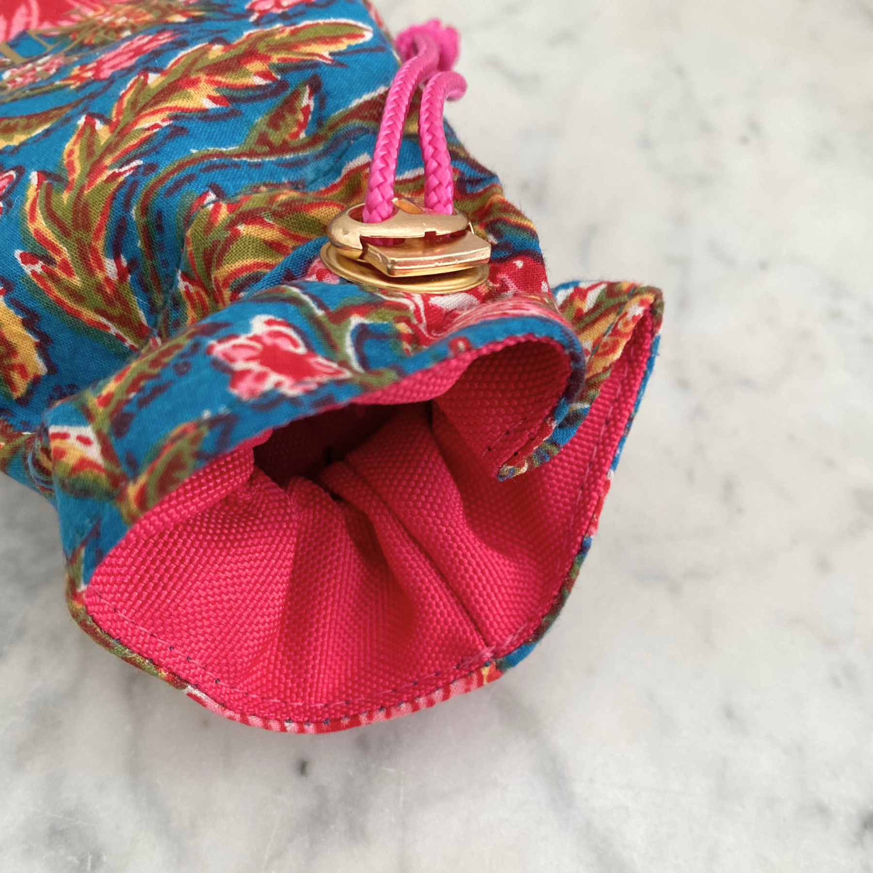 GOA aqua treat bag