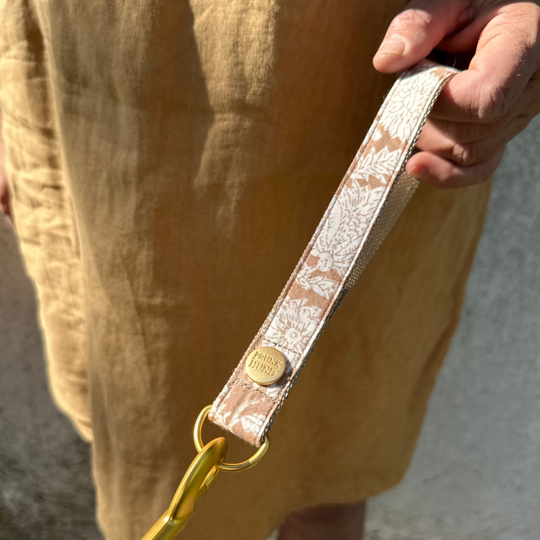 ESSENTIAL Handschlaufe GOA sand