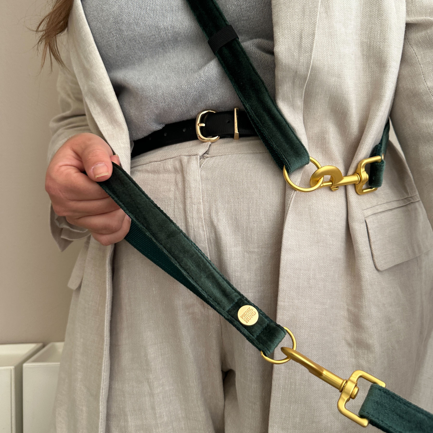 ESSENTIAL hand loop PINE
