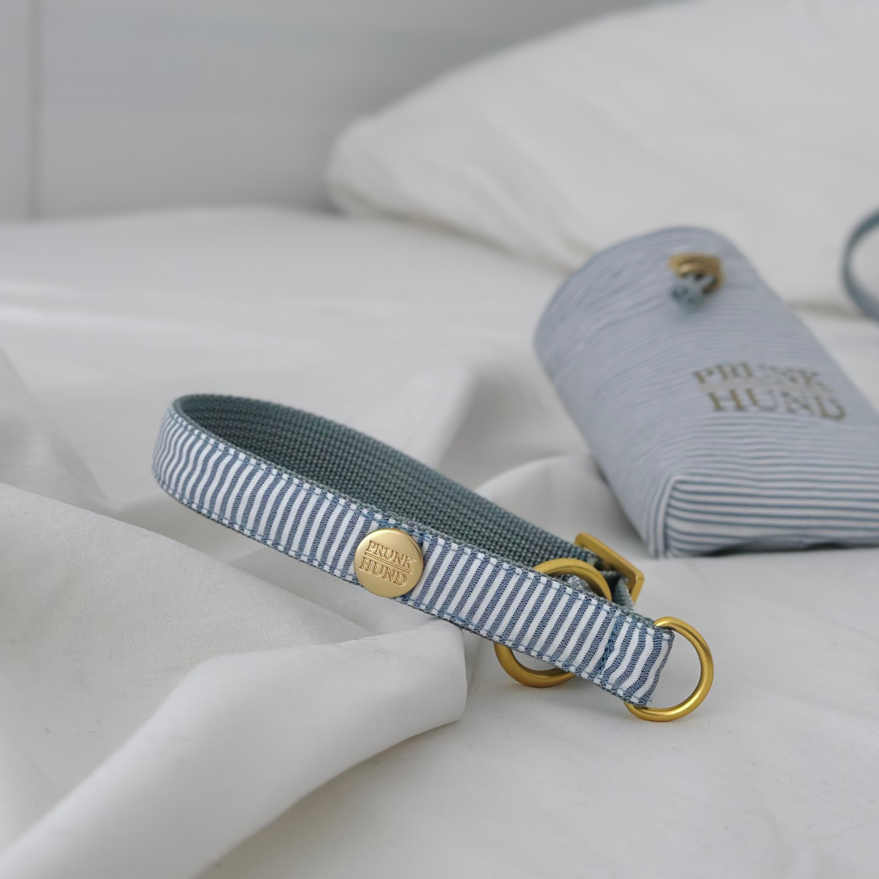 martingale collar WILD LIFE