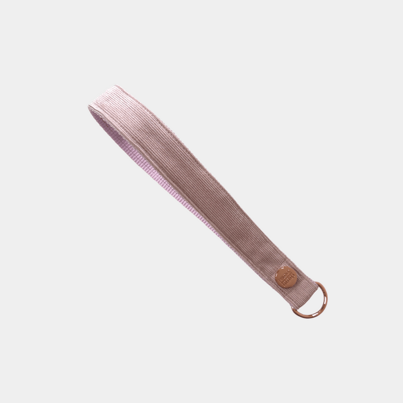 ESSENTIAL hand loop BABE
