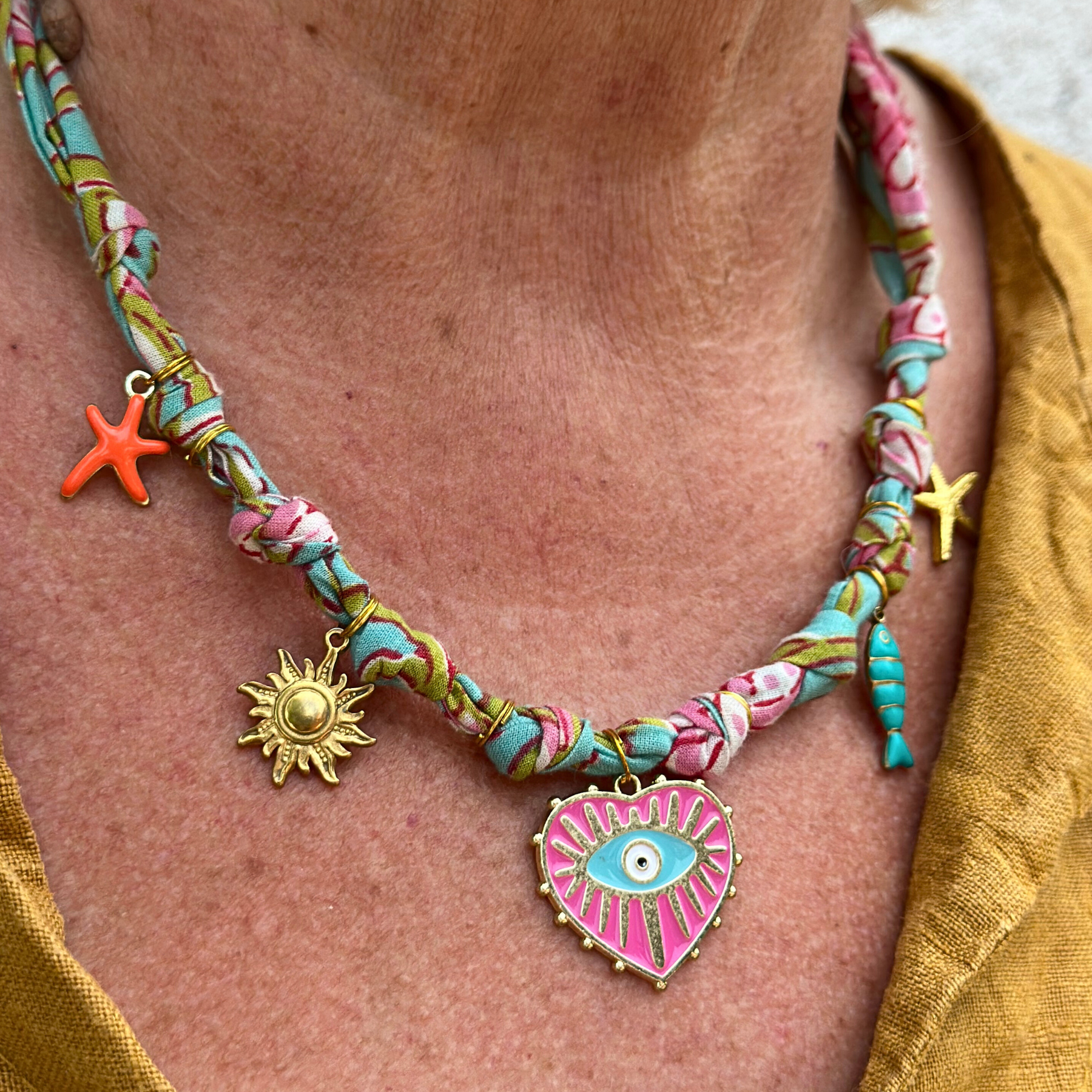 necklace GOA aqua