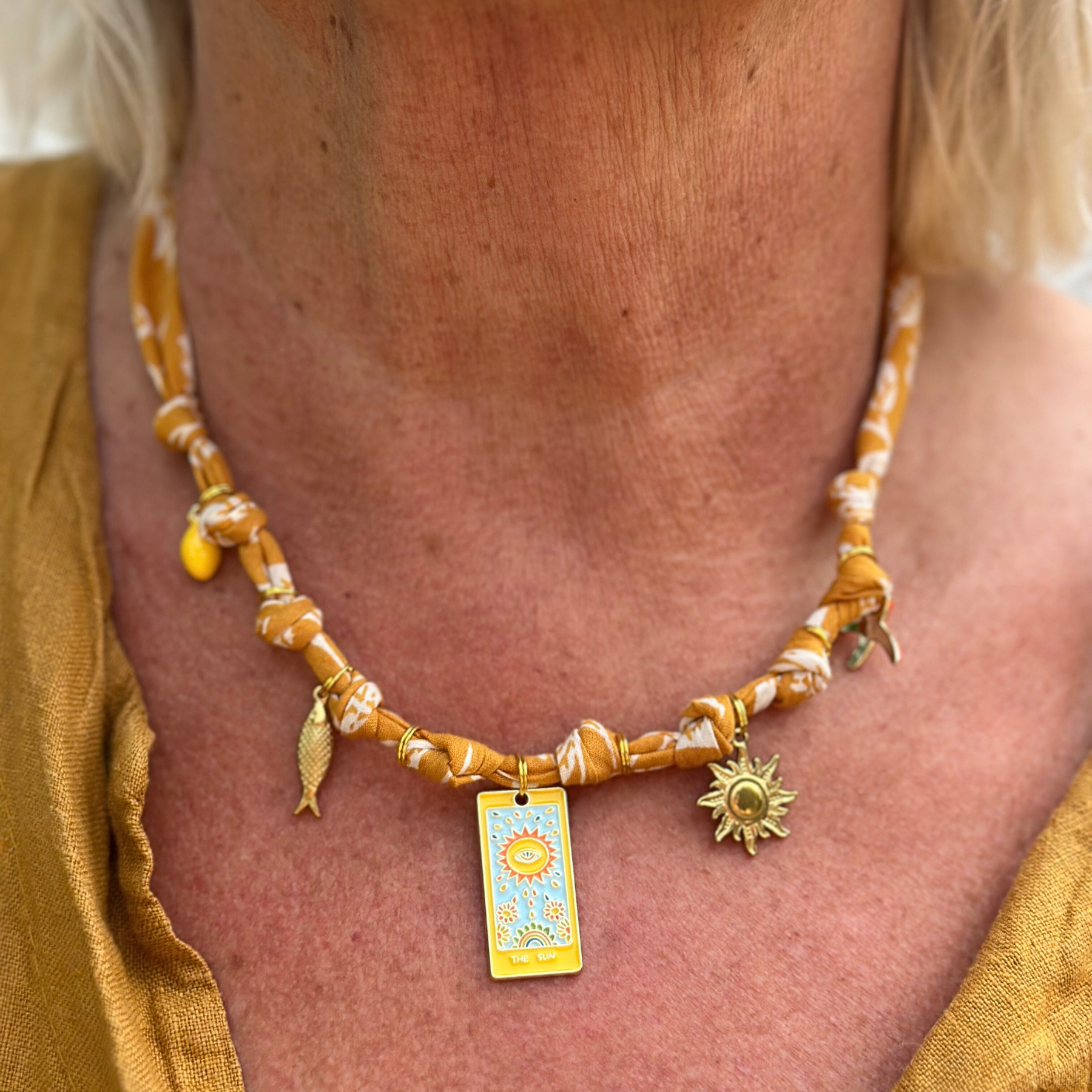 necklace GOA aqua