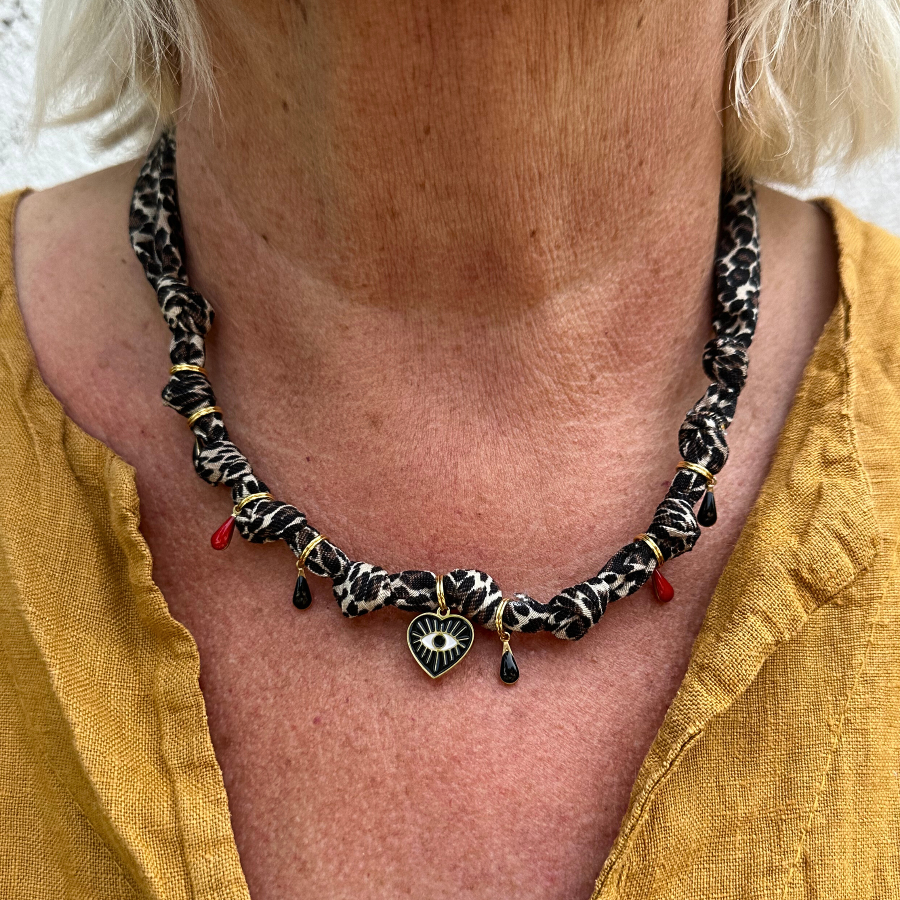 necklace GOA aqua
