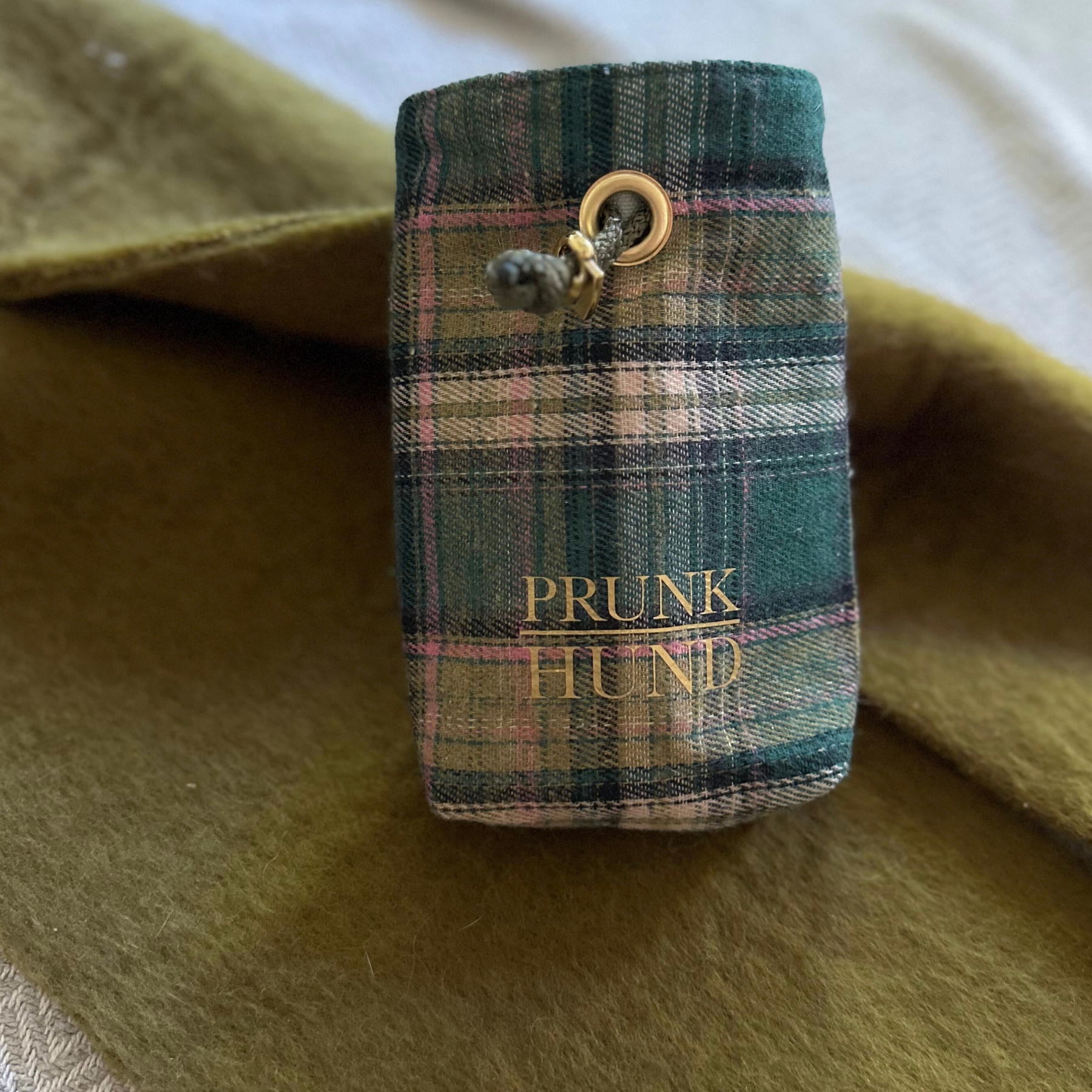 WINDSOR TREAT BAG