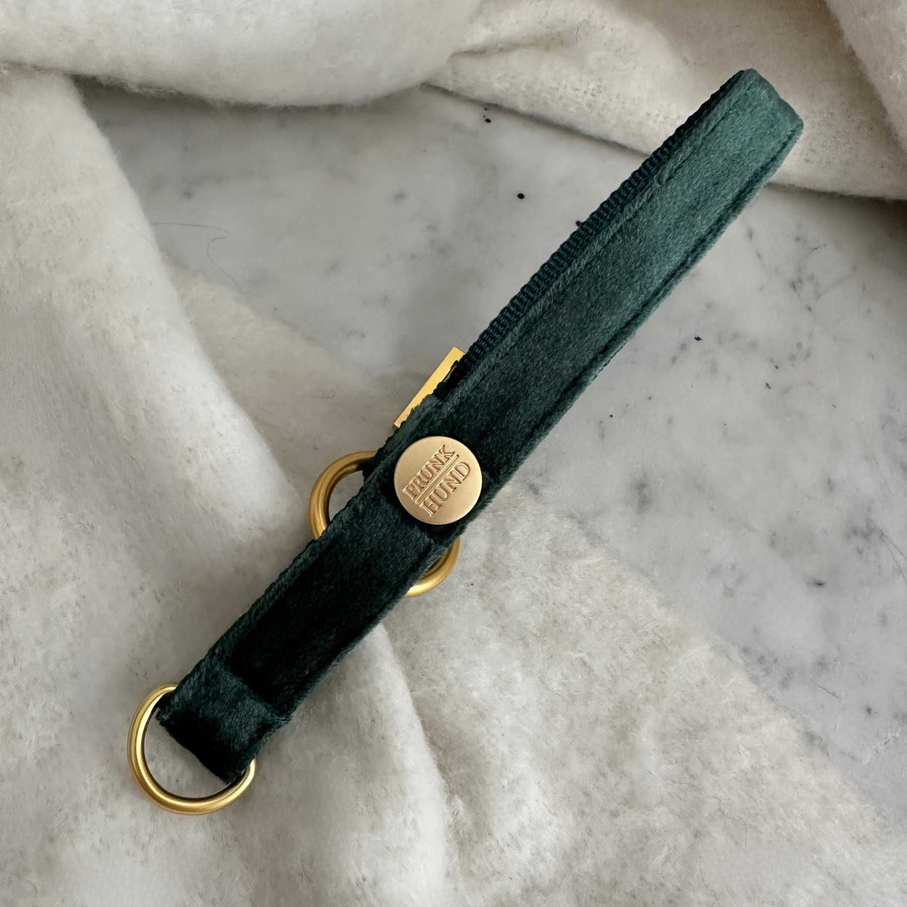 martingale PINE collar