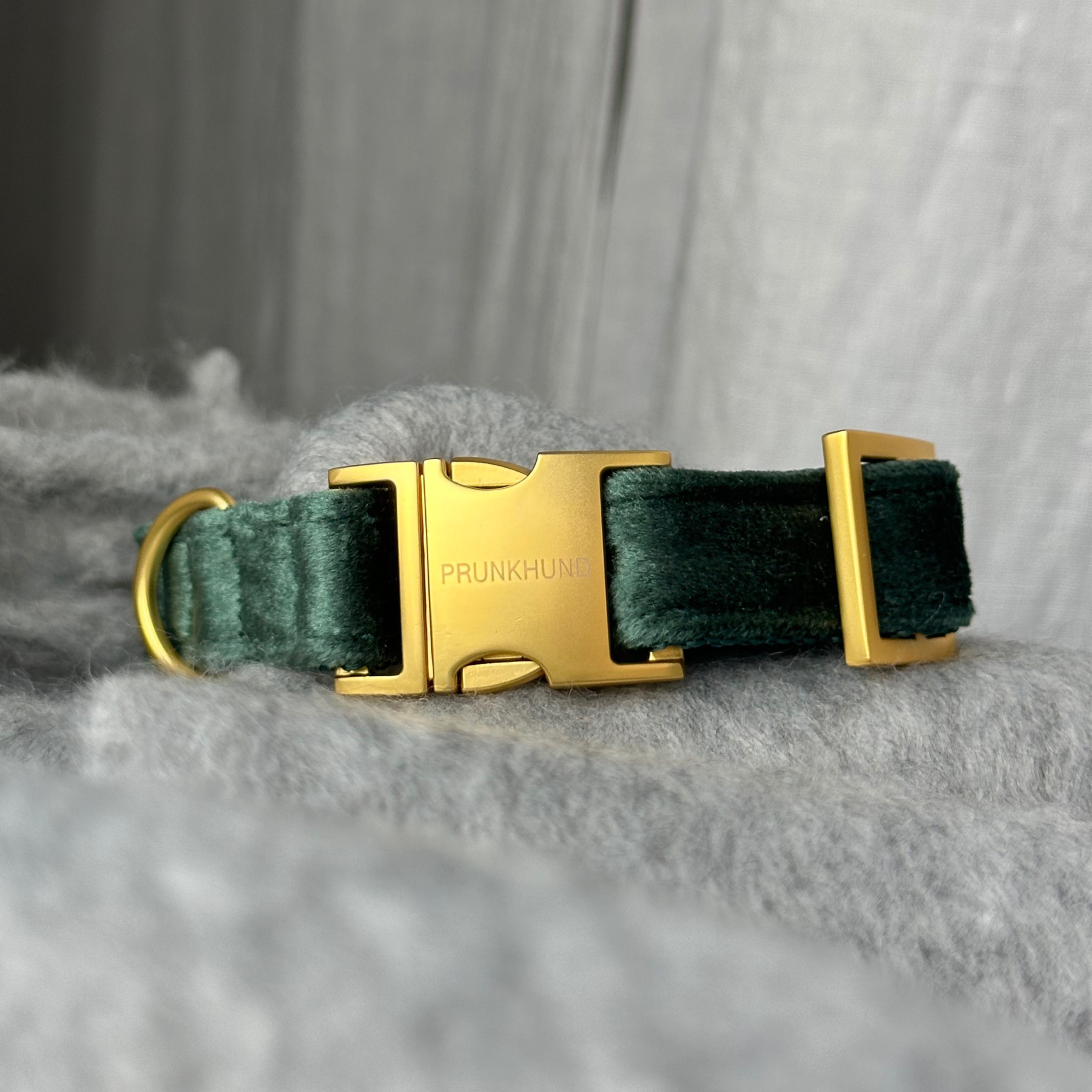 PINE collar