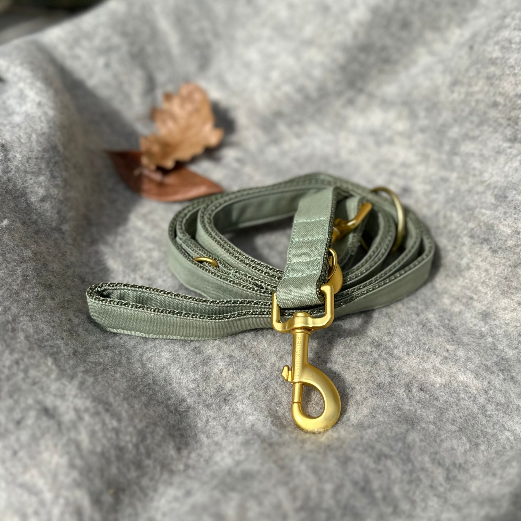 Leine BASIC olive