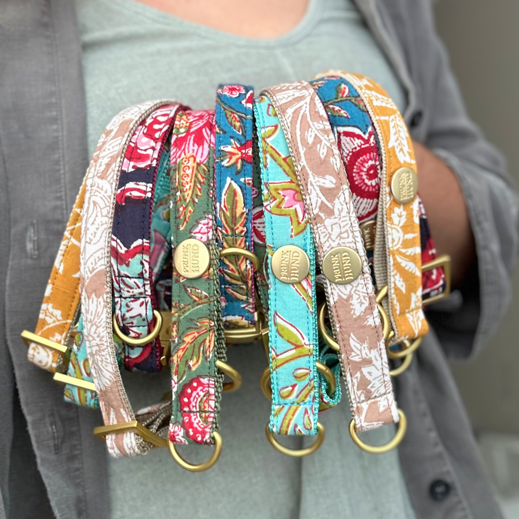 PINE collar