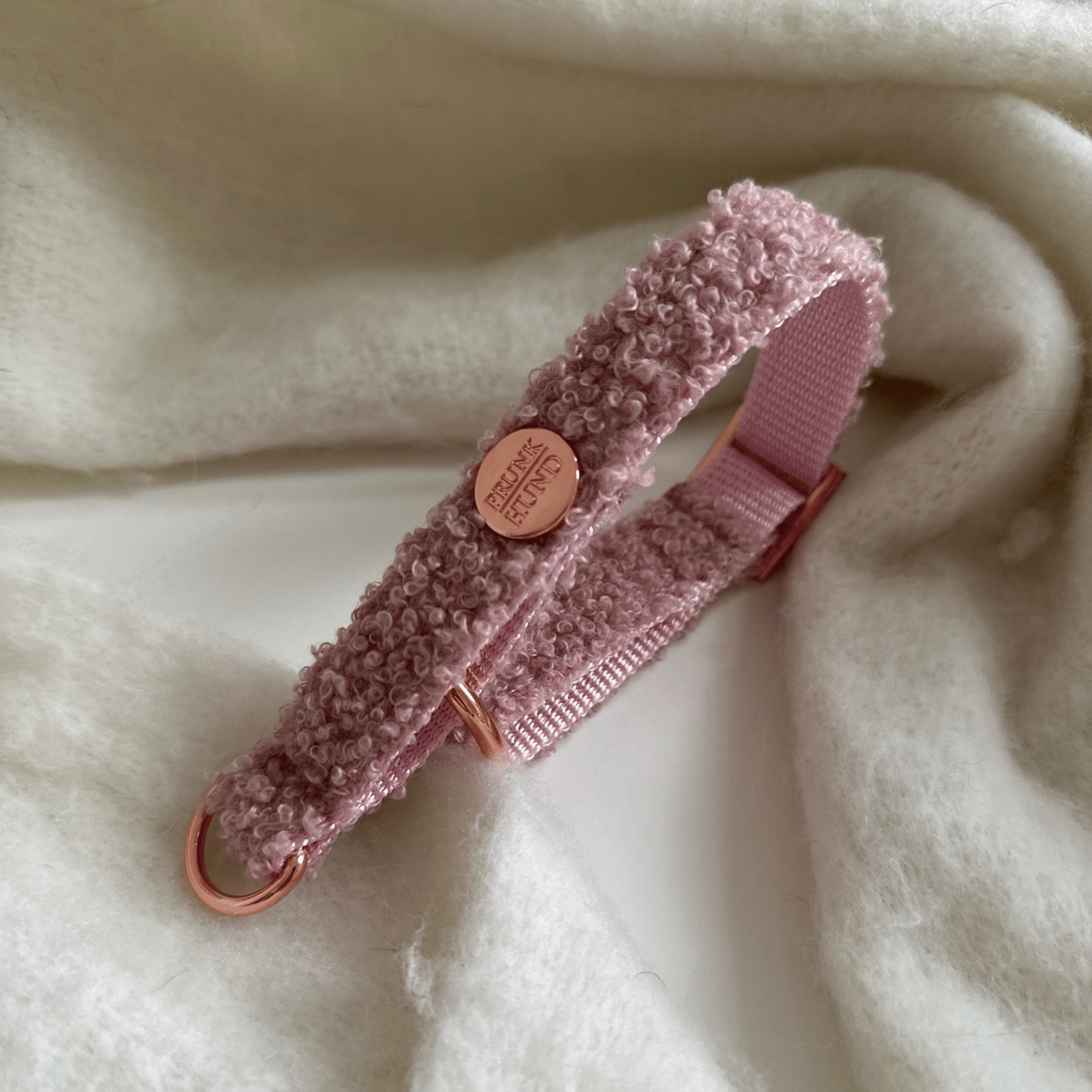 TEDDY blush marginale collar